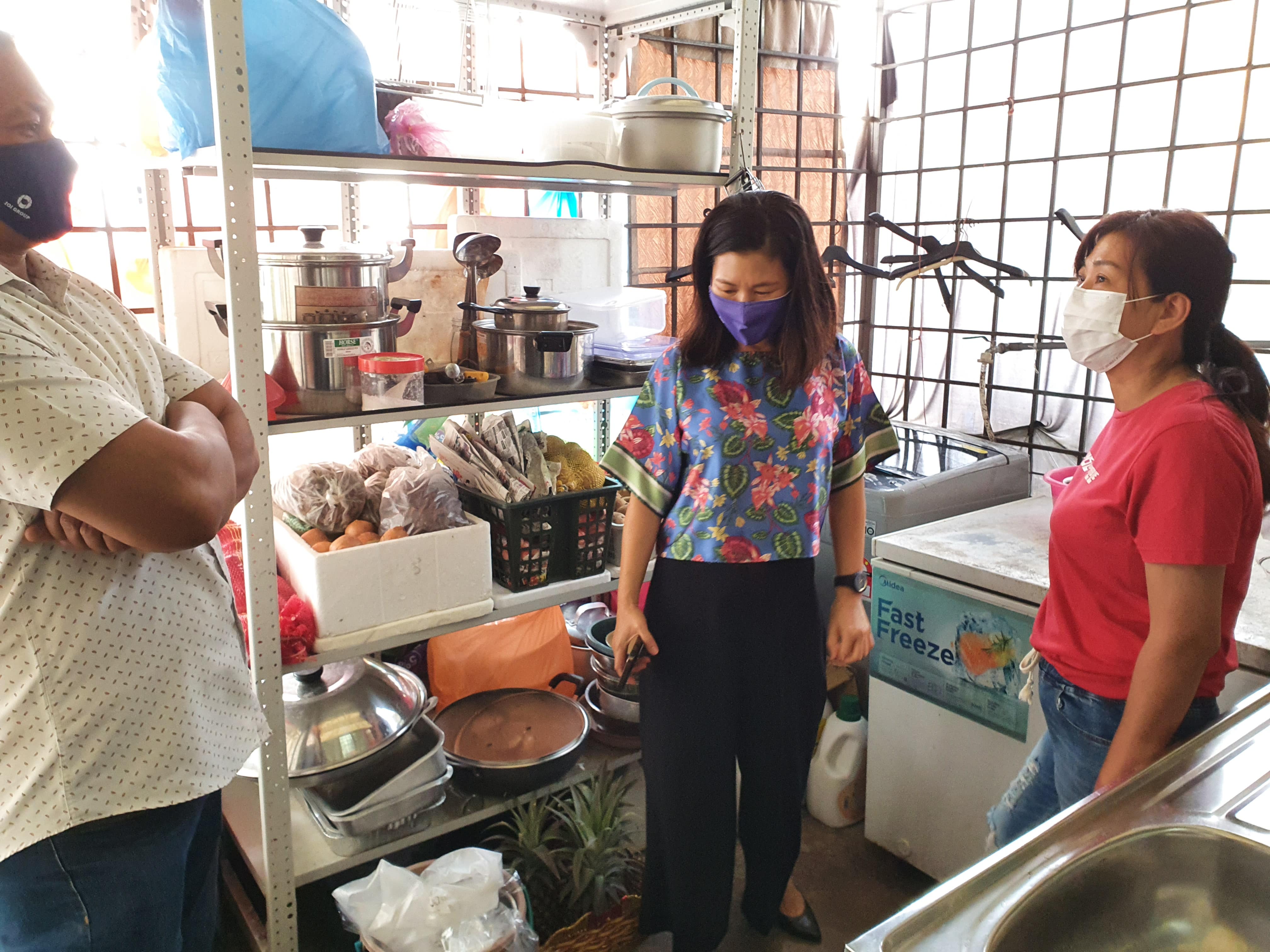 Datin Joanne spent some quality time at the home in order to learn of their living conditions.